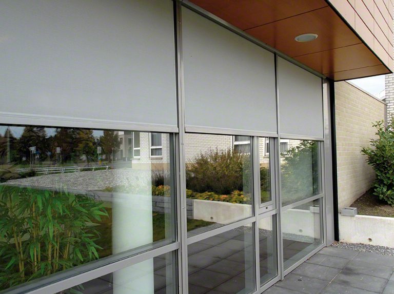 Screens-2.jpg